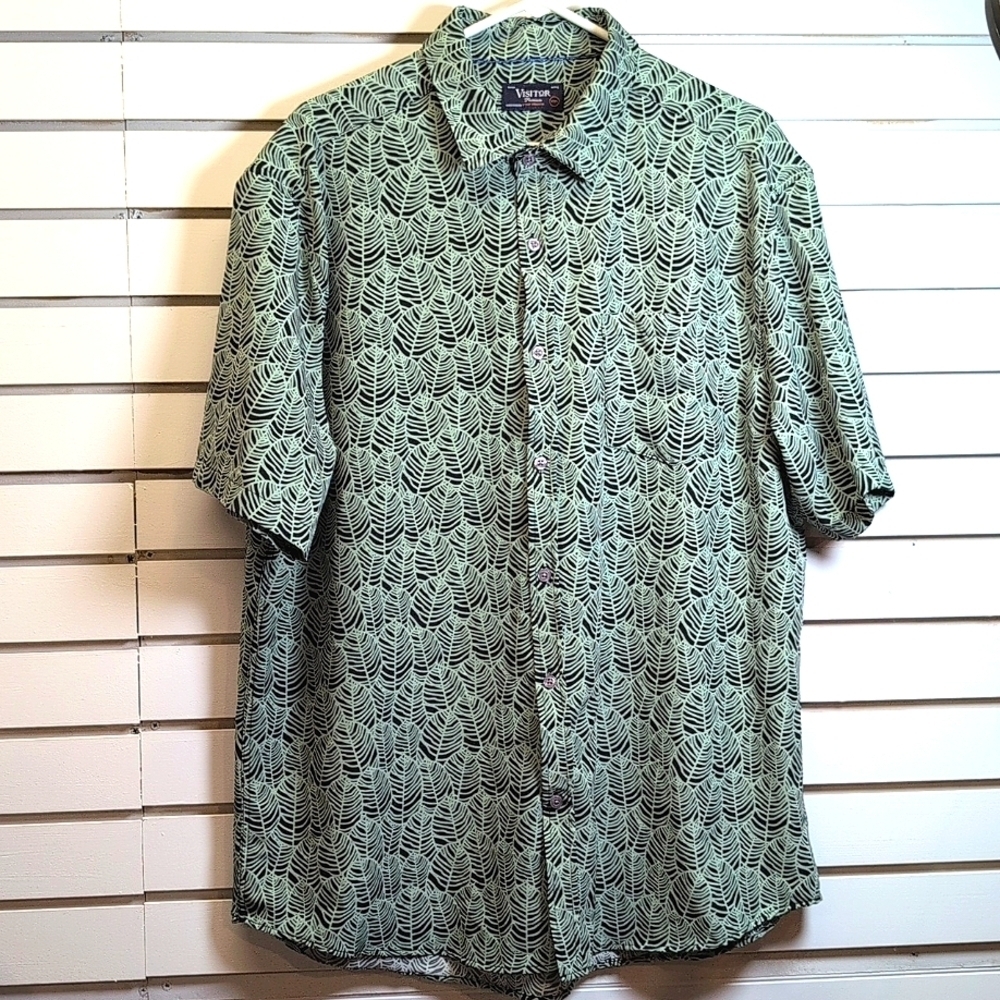 Visitor Premium 4-Way Stretch Short Sleeve Button Down Shirt Size XXL EUC